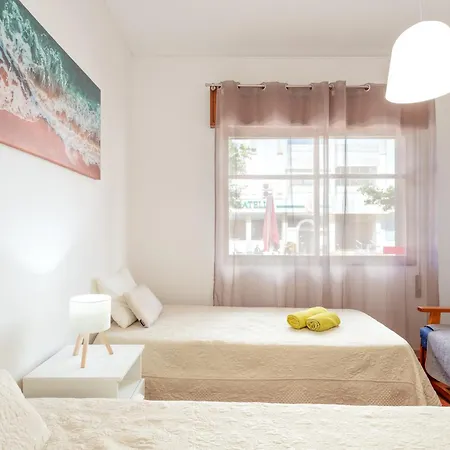 Refugio Do Mar -steps From The Beach- *
